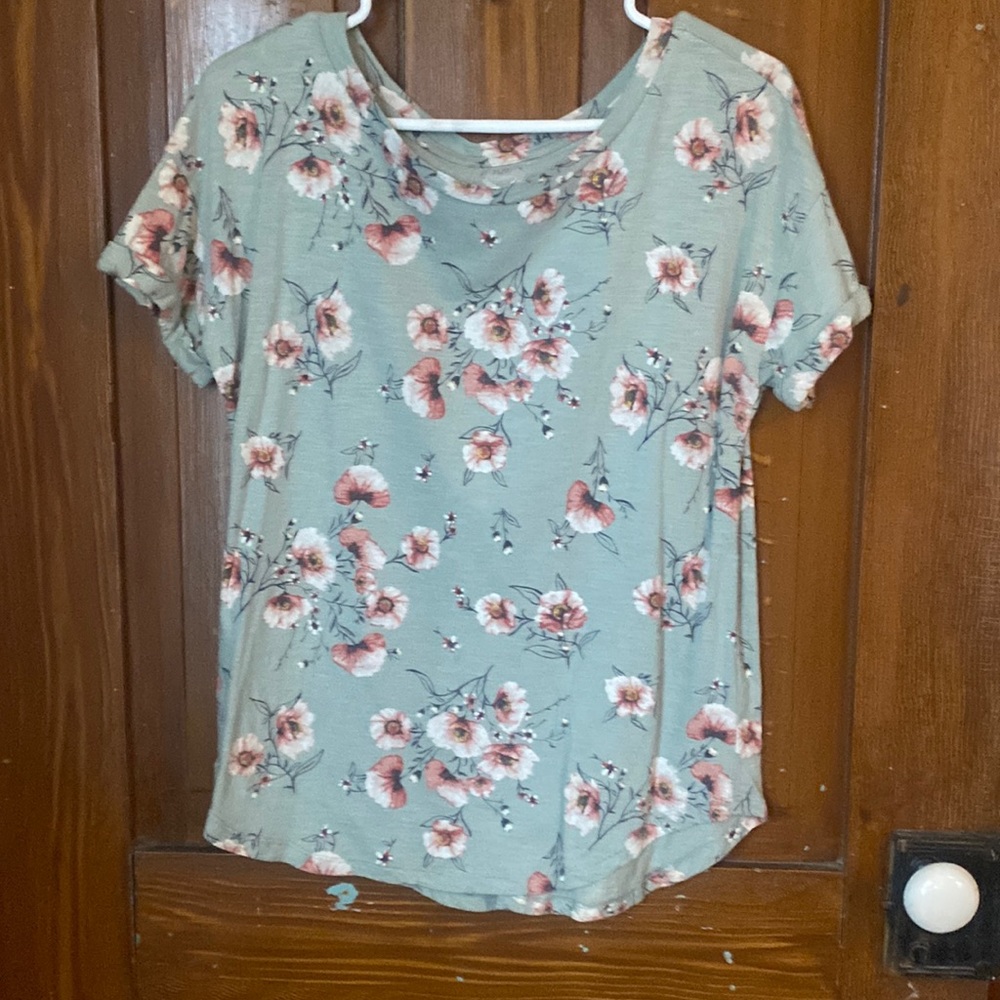 Maurice’s top